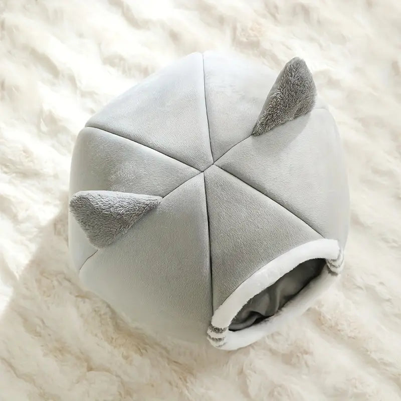 Cat Bed with Soft Mat